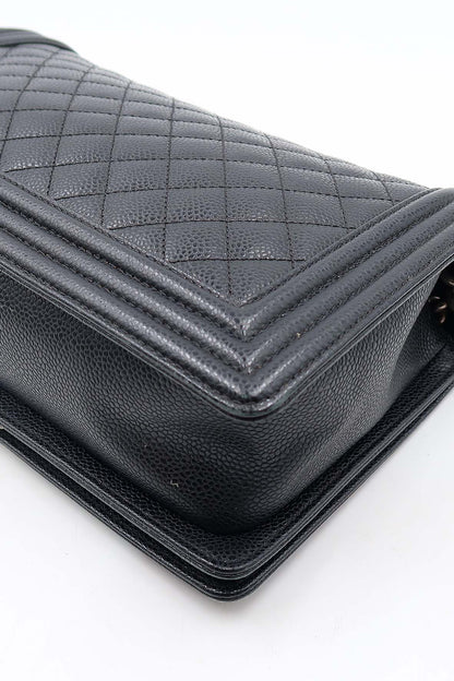 Quilted Caviar New Medium Boy with Ruthenium Hardware Black
