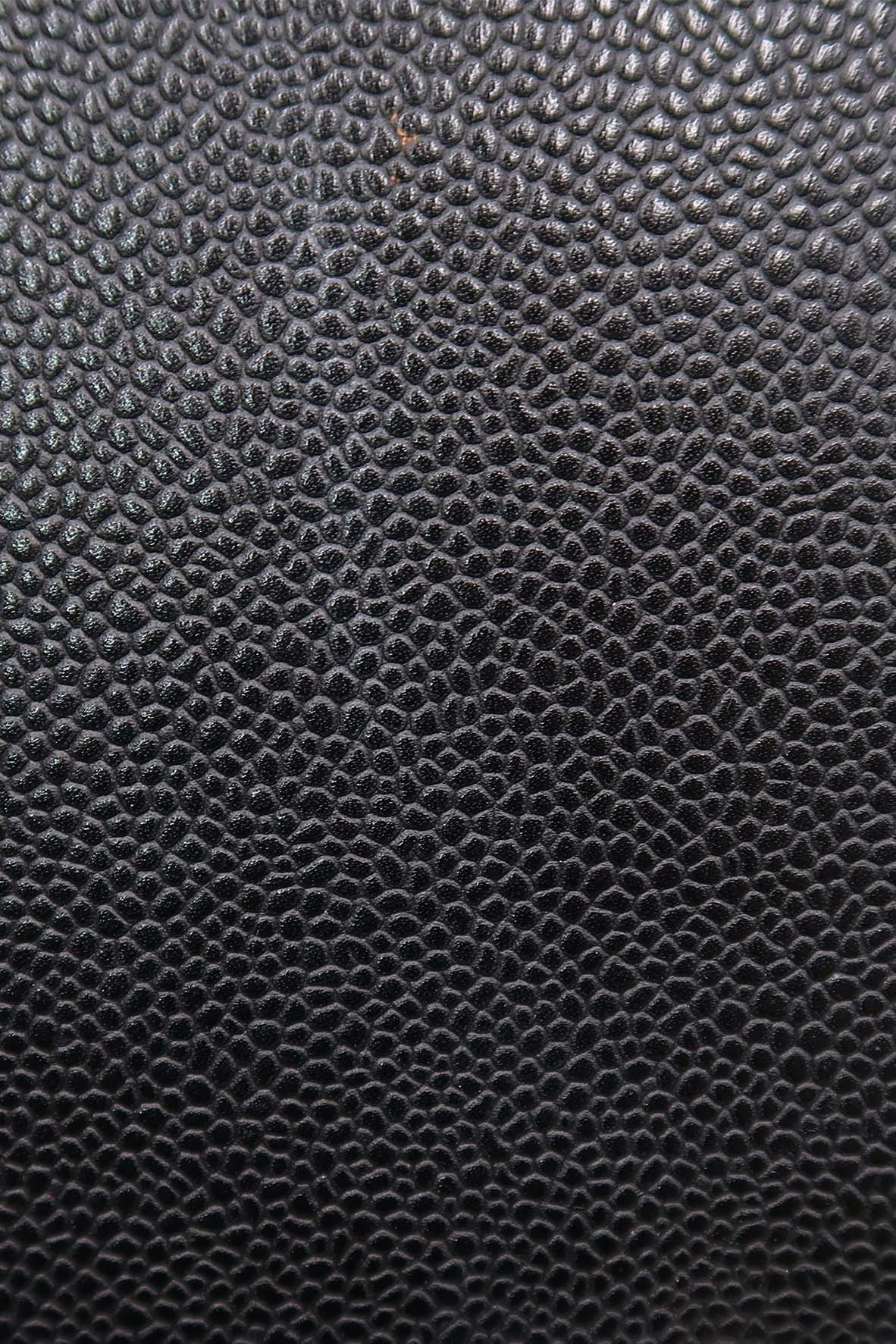 Quilted Caviar New Medium Boy with Ruthenium Hardware Black