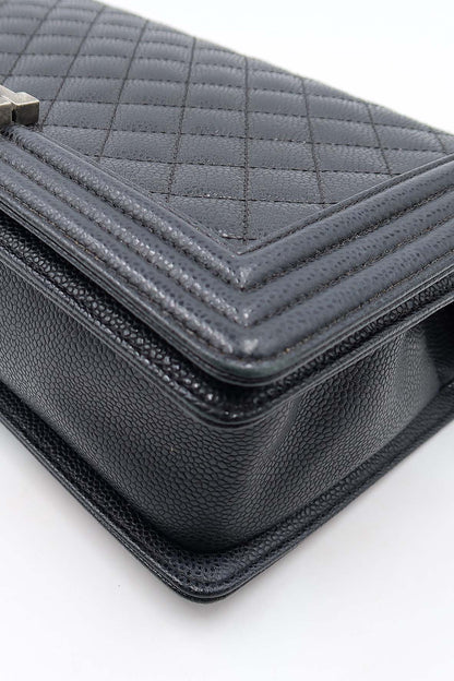 Quilted Caviar New Medium Boy with Ruthenium Hardware Black