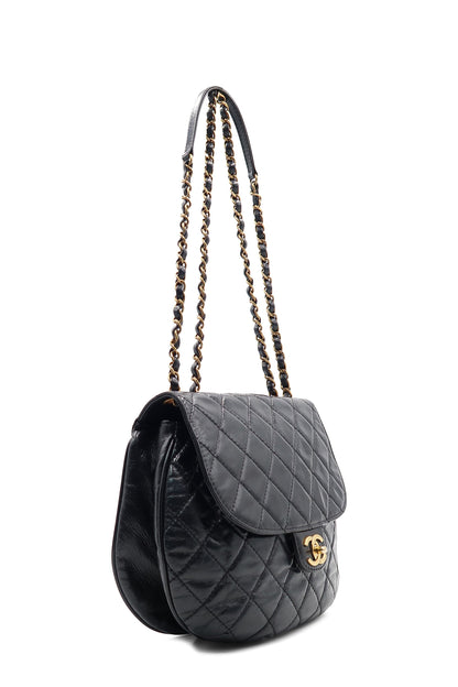 Quilted Dubai Messenger Bag Black