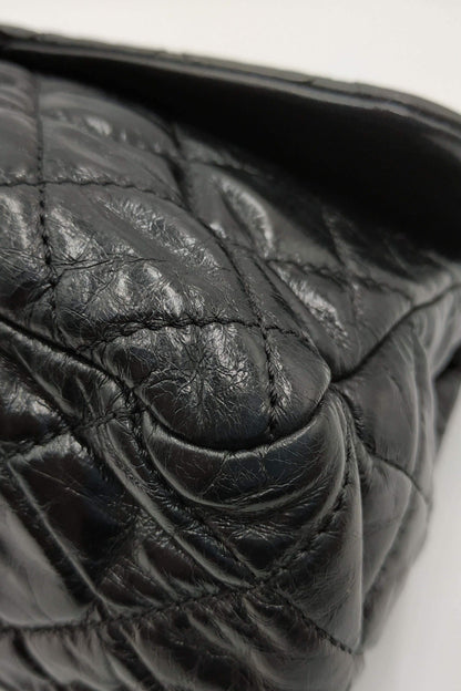 Quilted Glazed Medium Castle Rock Flap Bag Black