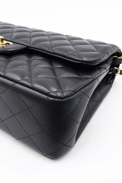 Quilted Lambskin Jumbo Classic Flap Bag with Gold Hardware Black