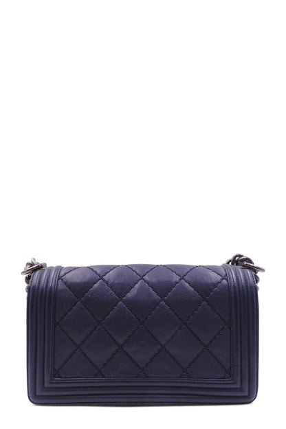 Quilted Stitch Old Medium Boy Navy in Ruthenium Hardware