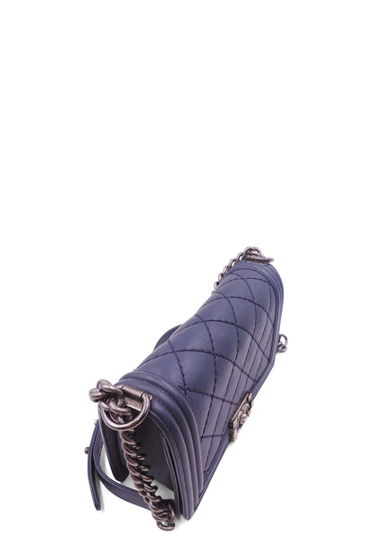 Quilted Stitch Old Medium Boy Navy in Ruthenium Hardware