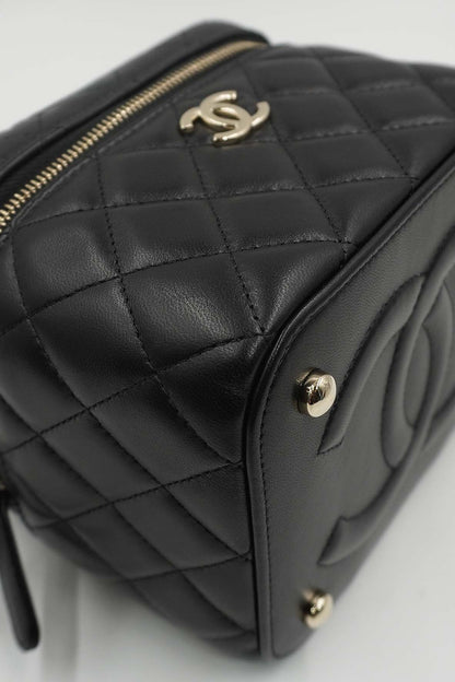 Quilted Top Handle Small Vanity Case AS3171 Black