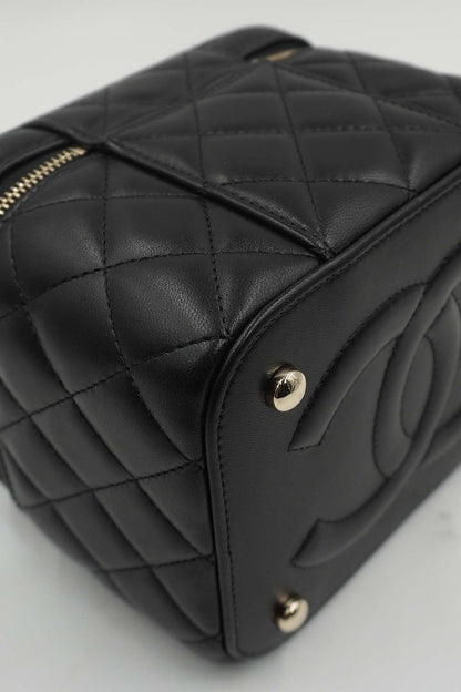 Quilted Top Handle Small Vanity Case AS3171 Black
