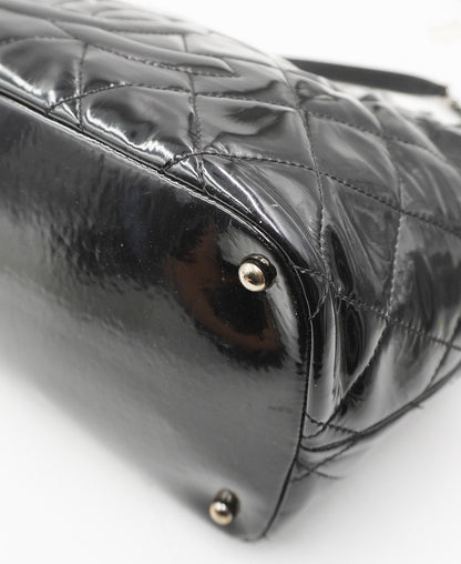 Quilted Patent Leather CC Timeless Tote Black