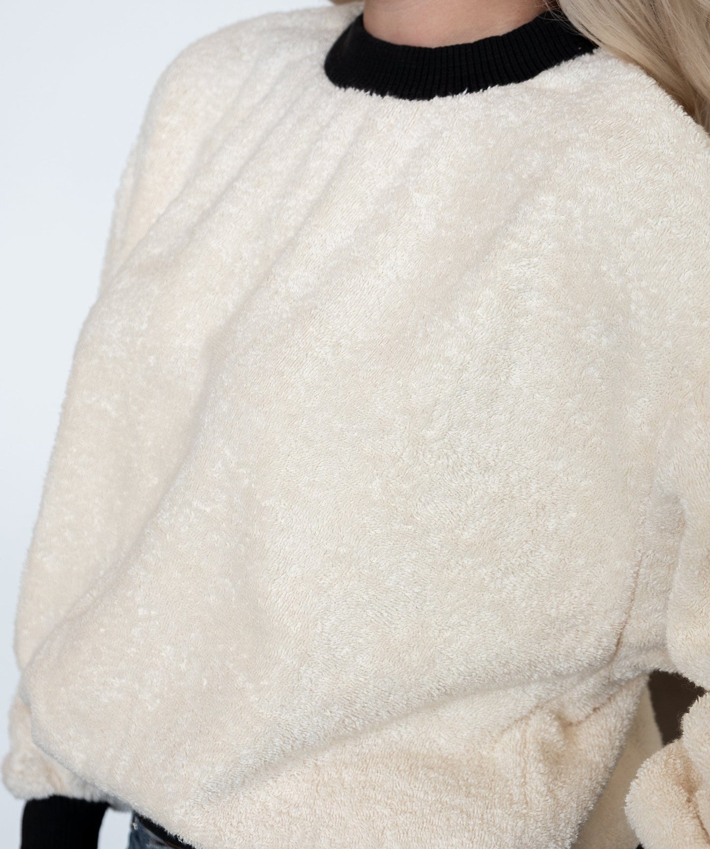 Chanel Pile Cocomark Sweatshirt P60704	 DXBS0483