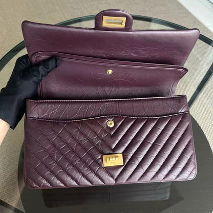 Reissue 2.55 226 28CM Medium Chevron Calfskin Burgundy GHW No 23
