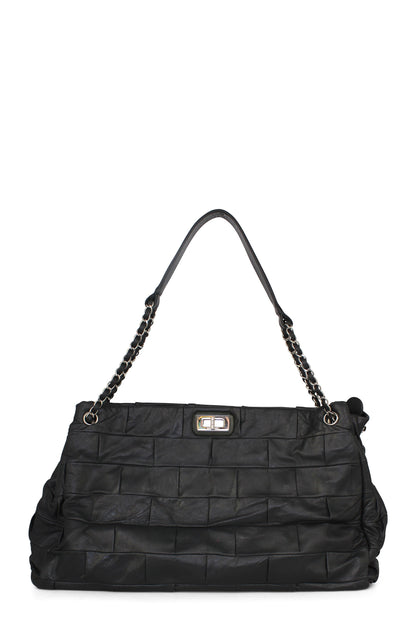 Reissue Igloo Accordion Tote Black
