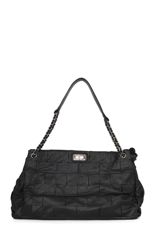 Reissue Igloo Accordion Tote Black