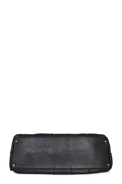 Reissue Igloo Accordion Tote Black