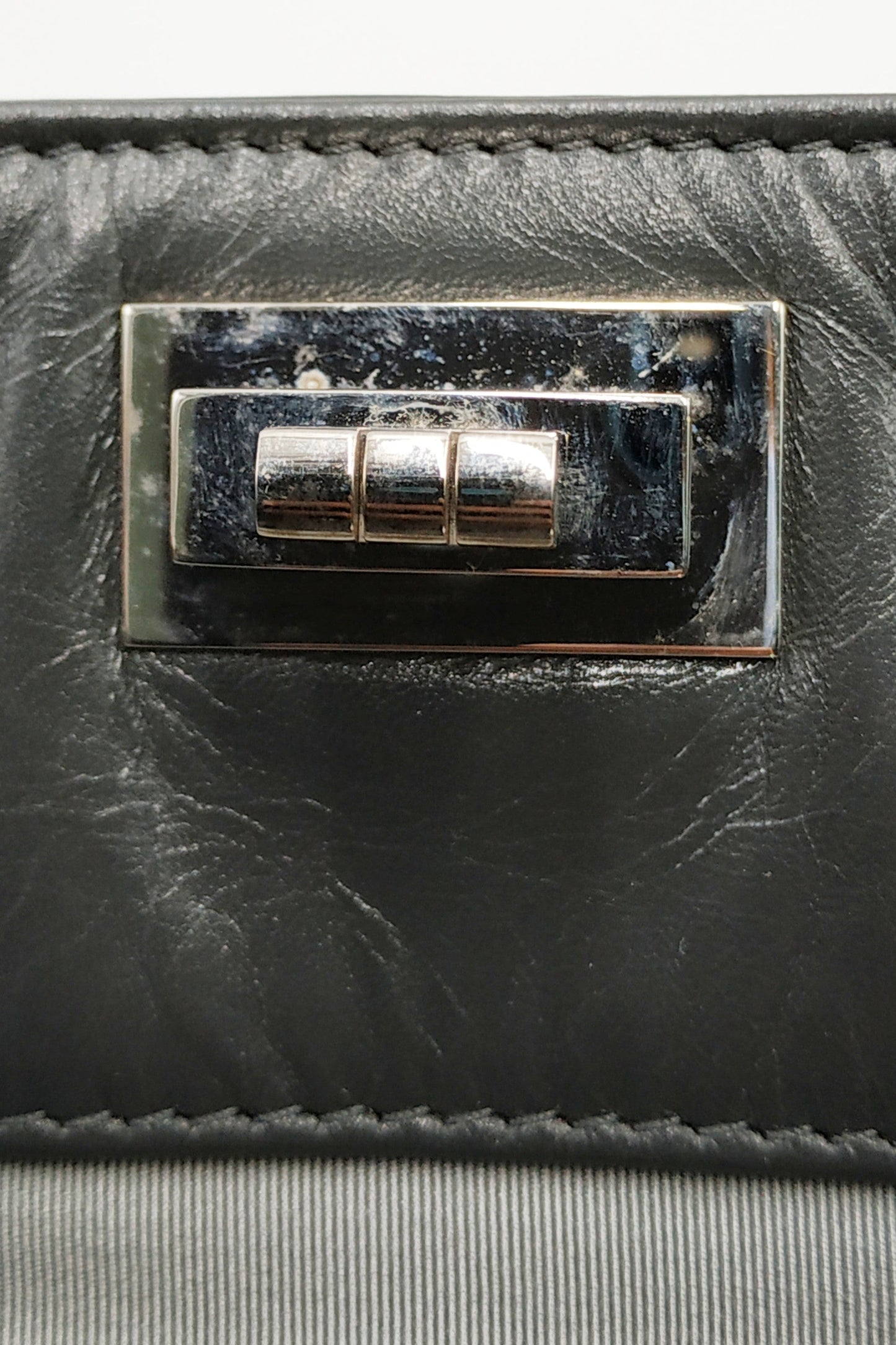 Reissue Igloo Accordion Tote Black