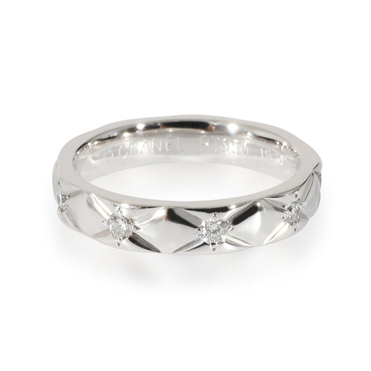 Chanel Matelasse Band in  Platinum 0.25 CTW