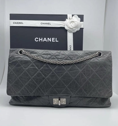 Chanel - Sac 2.55