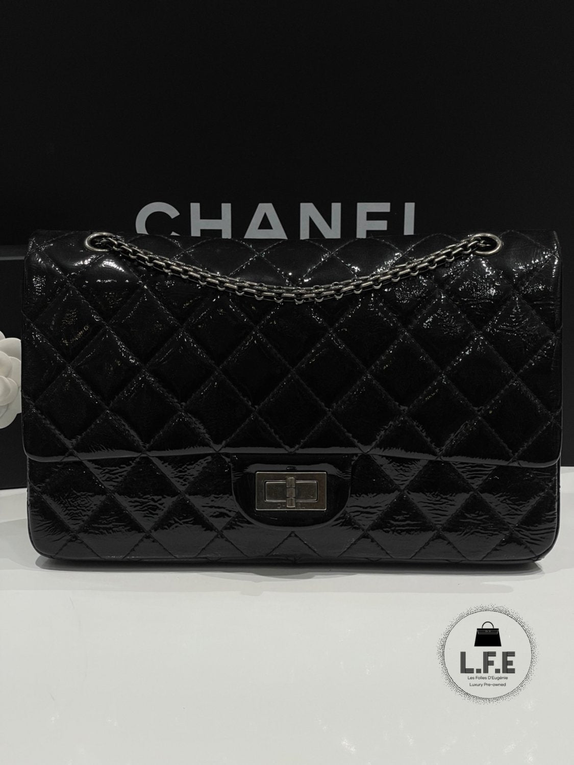 Chanel - Sac 2.55 cuir vernis