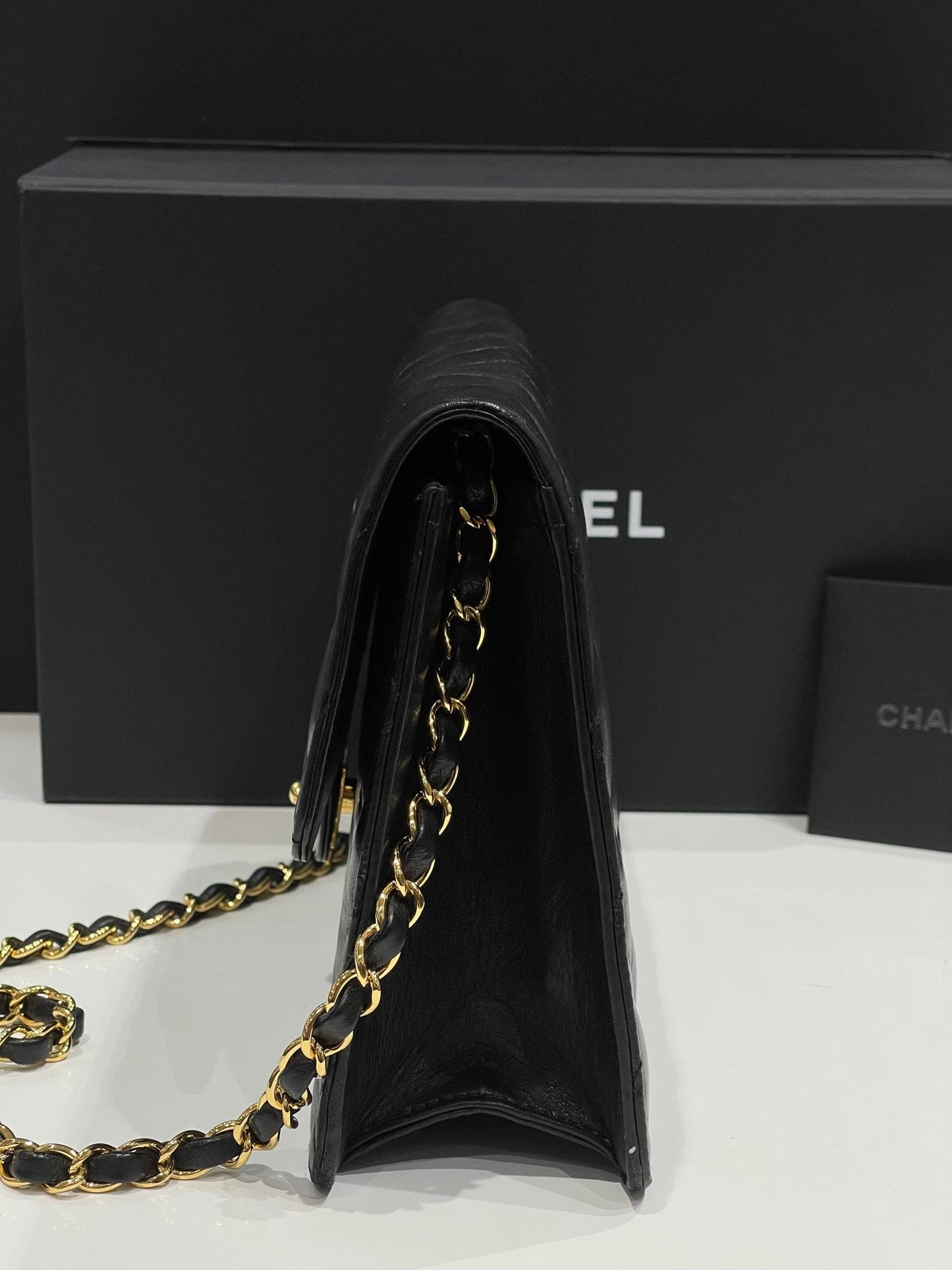 Chanel - sac classique vintage médium cuir noir