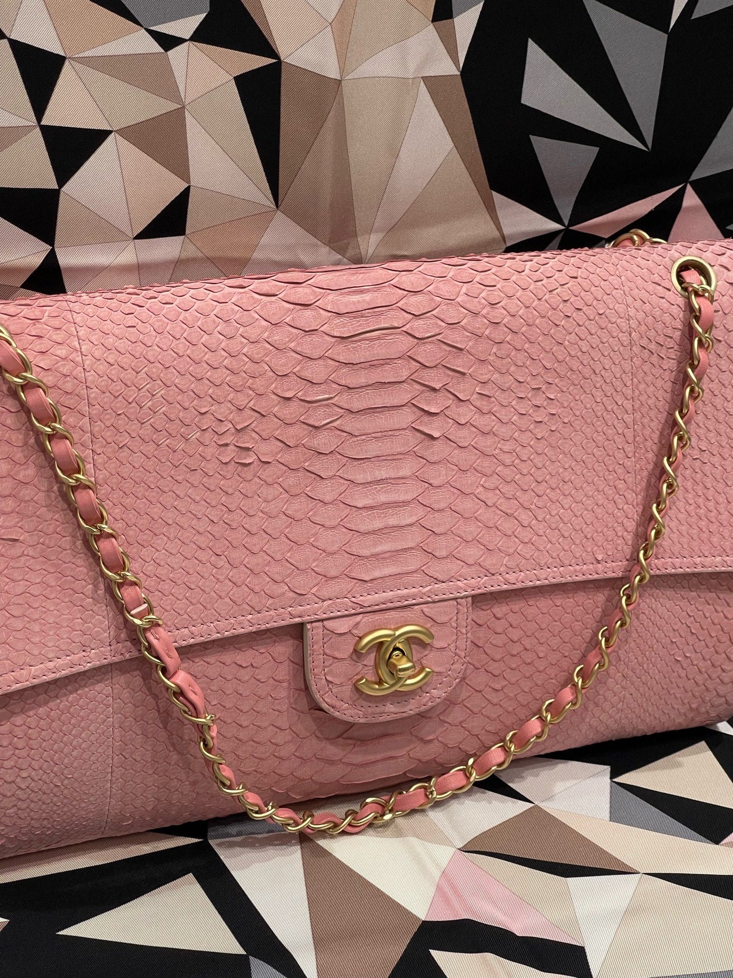 Chanel - Simple flap 34