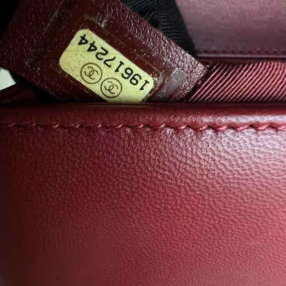 Small Boy 20CM Quilted Lambskin Red GHW No 19