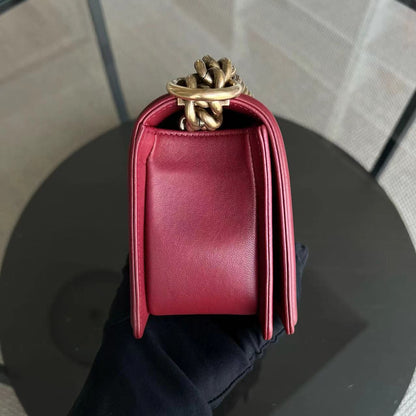 Small Boy 20CM Quilted Lambskin Red GHW No 19