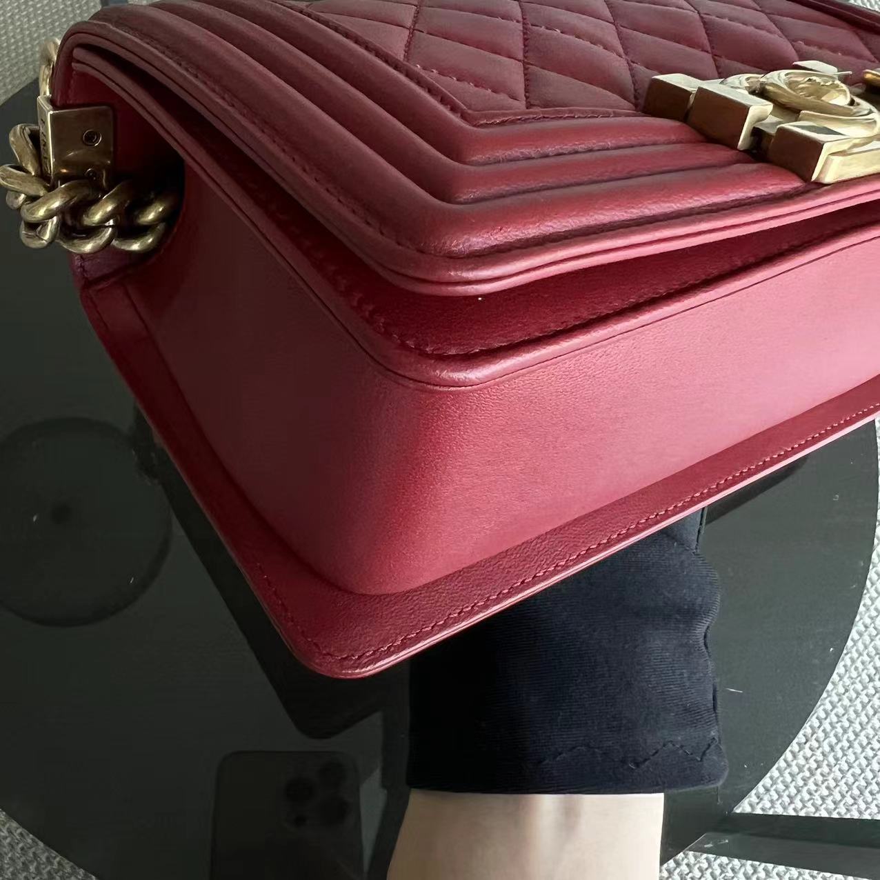 Small Boy 20CM Quilted Lambskin Red GHW No 19