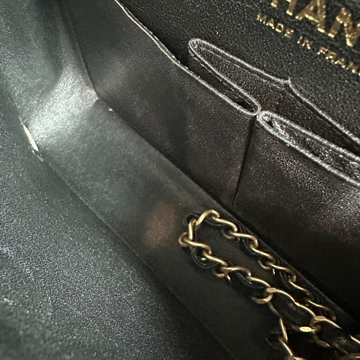 Small Classic Flap Lambskin 23cm Chevron Black GHW No 27