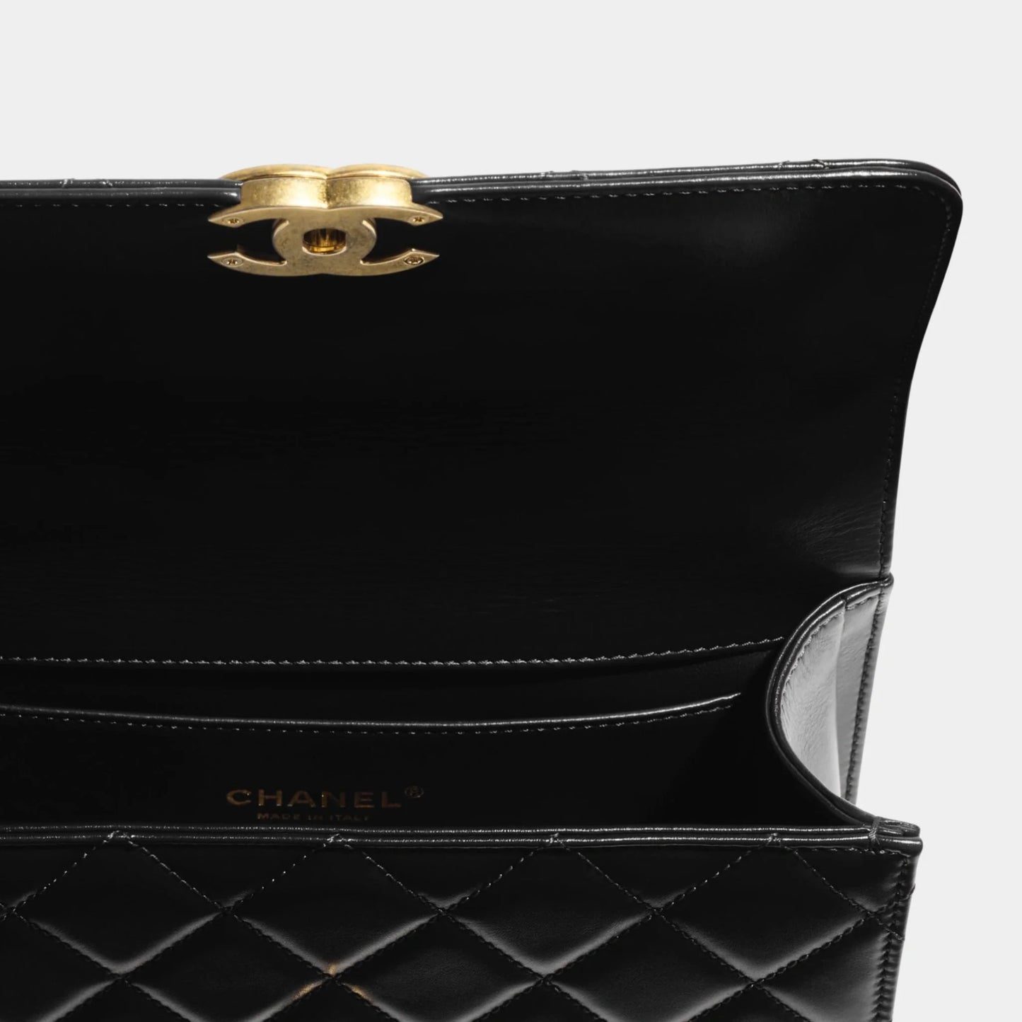 Small Flap Bag Shiny Calskin & Gold Tone Metal Black
