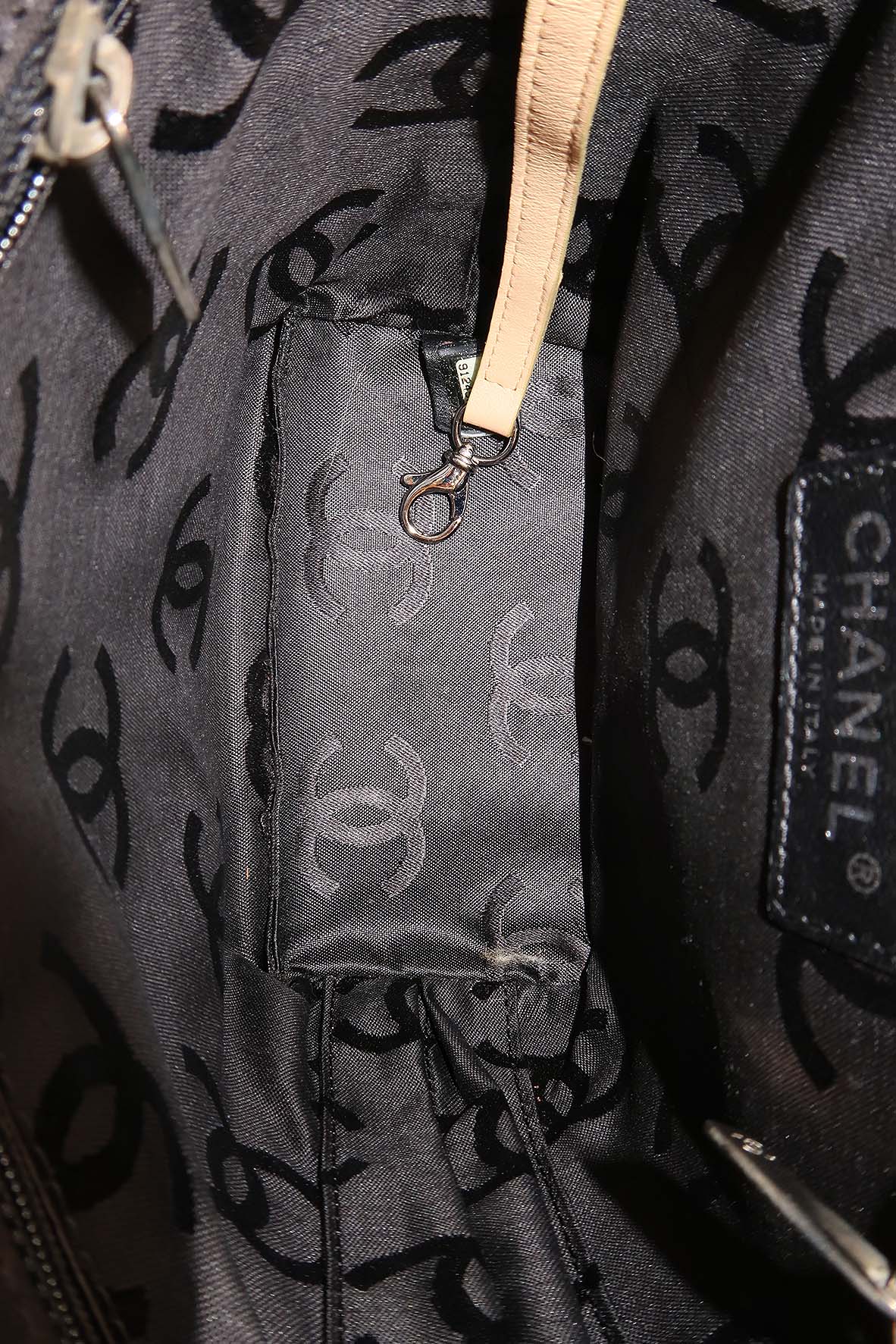 Small Ligne Cambon Tote Beige Black