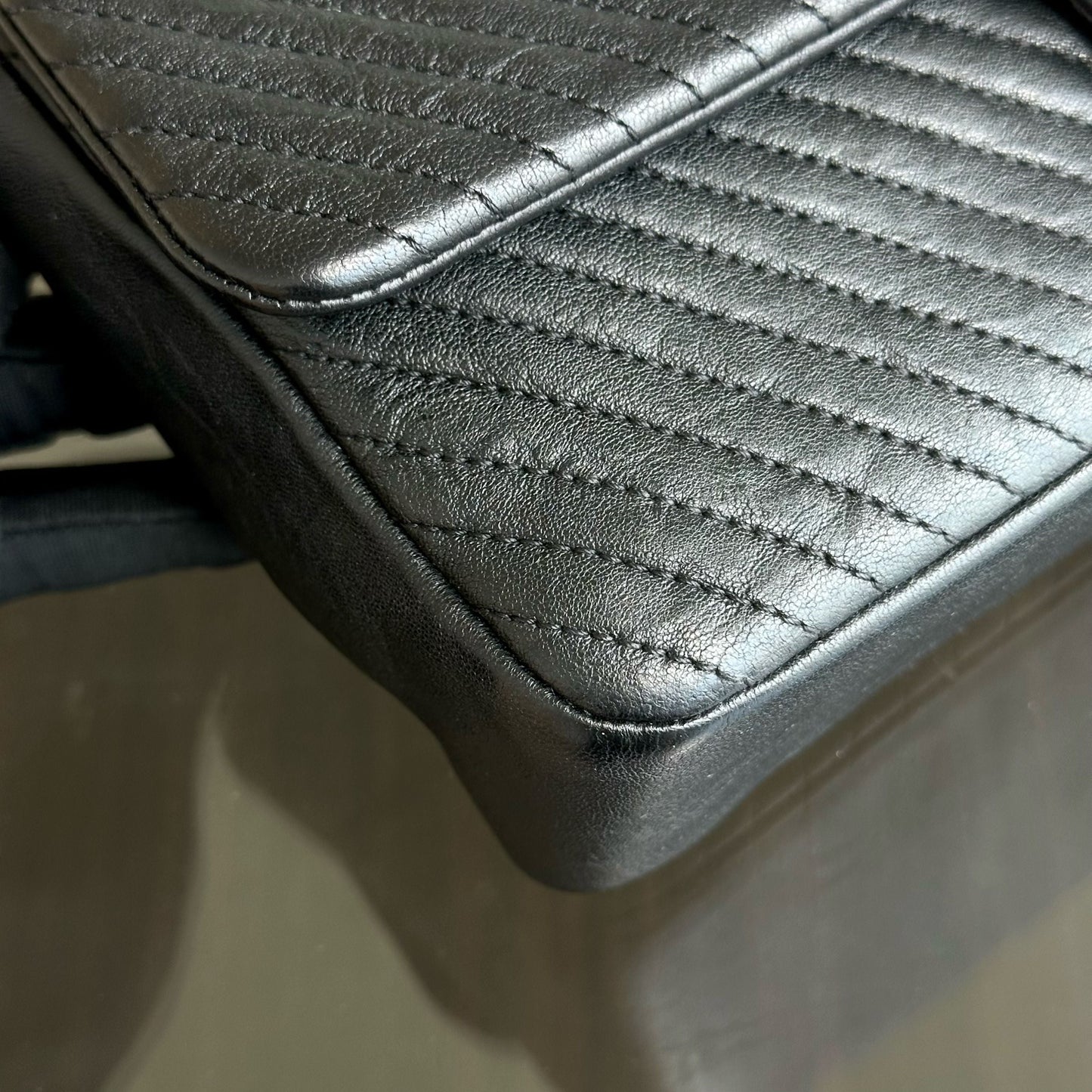 Surpique CC Herringbone Medallion Chevron Goatskin Medium Black GHW No 21