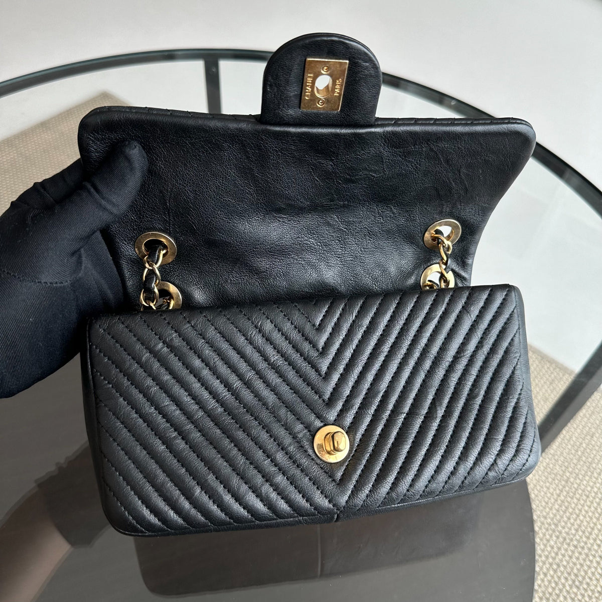 Surpique CC Herringbone Medallion small Chevron Goatskin Black GHW No 21
