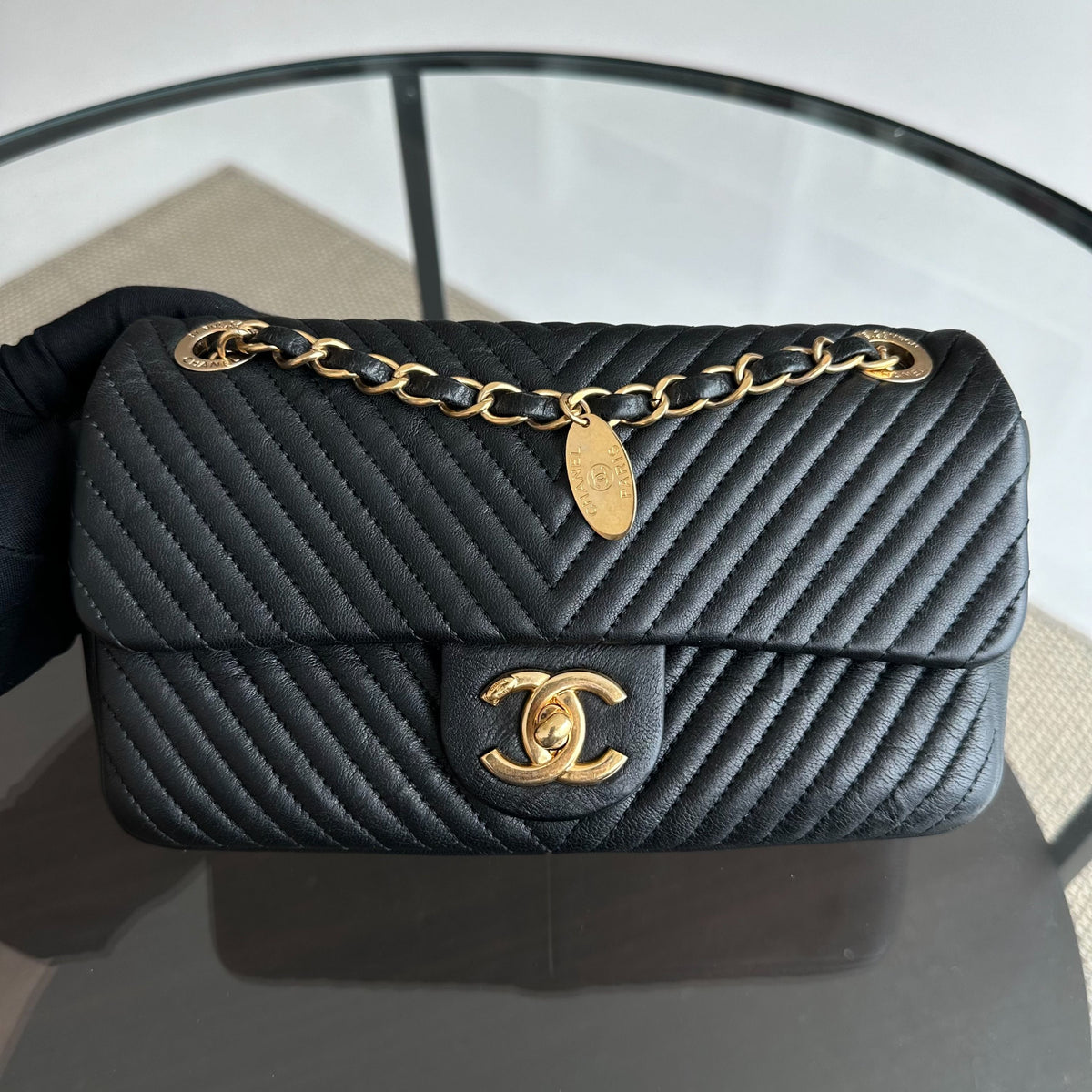 Surpique CC Herringbone Medallion small Chevron Goatskin Black GHW No 21