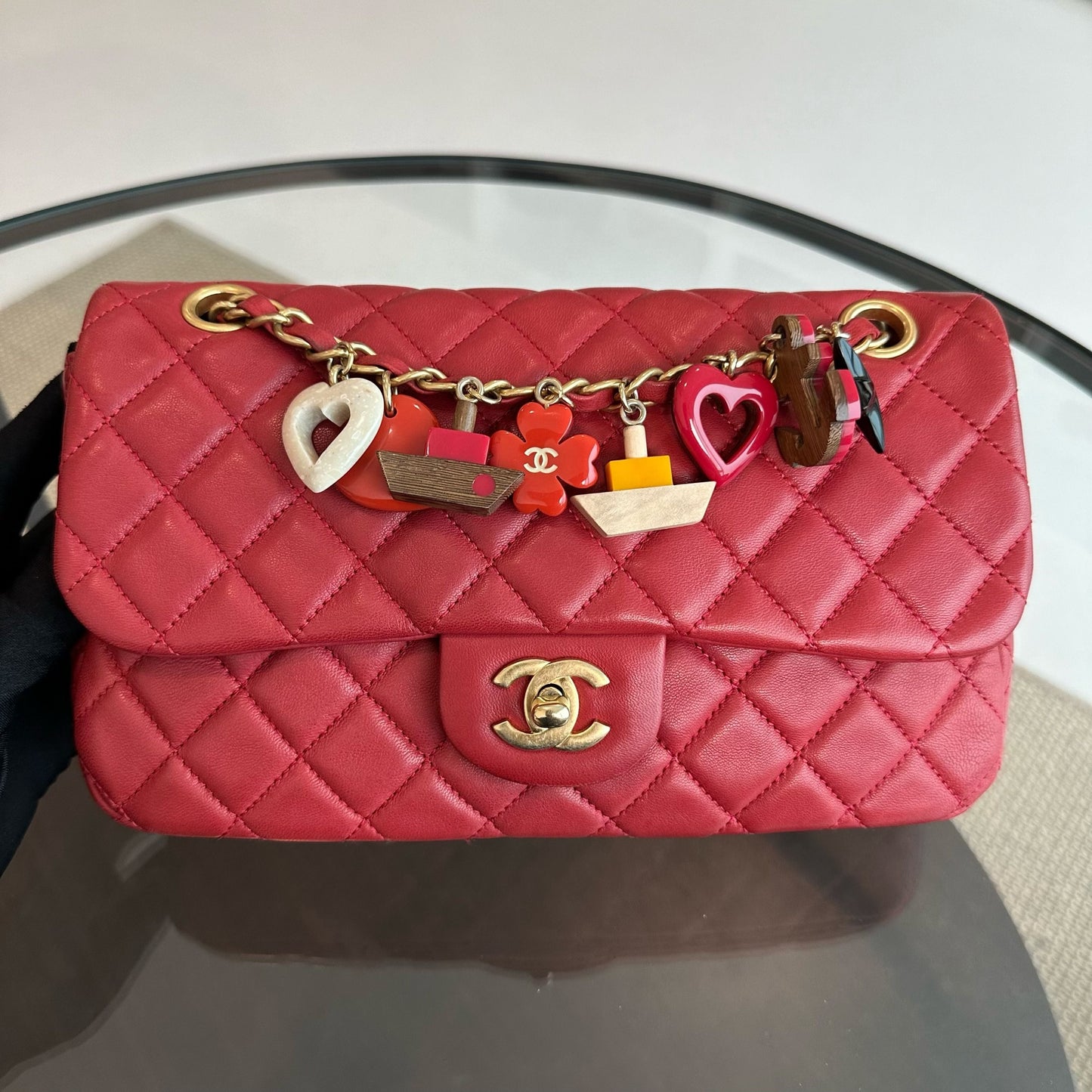 Valentine Seasonal Flap Medium Timeless Lambskin Red GHW No 14