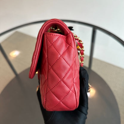 Valentine Seasonal Flap Medium Timeless Lambskin Red GHW No 14
