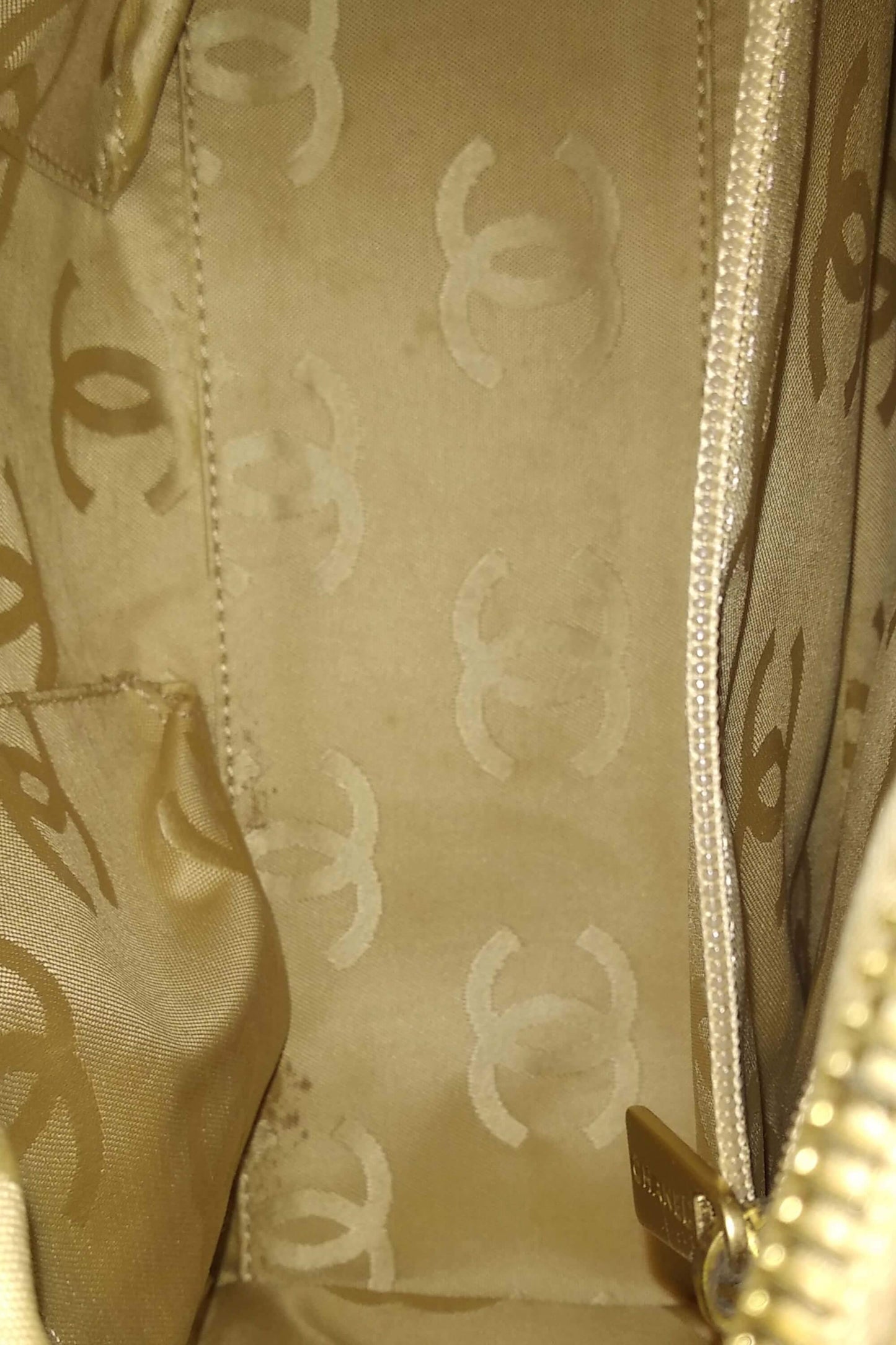 Vintage CC Shoulder Bag Beige