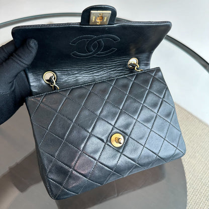 Vintage Classic Flap 20CM Mini Square Black GHW Series 2