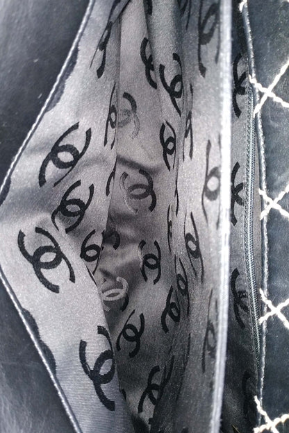 Vintage Wild Stitch Tote Black