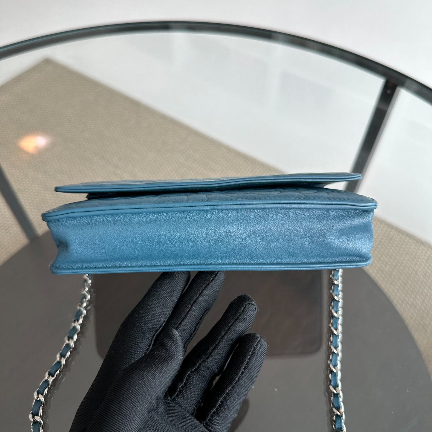 WOC Camellia Wallet On Chain Lambskin Blue SHW No 17