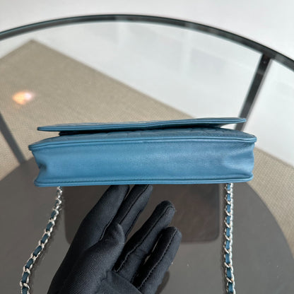 WOC Camellia Wallet On Chain Lambskin Blue SHW No 17