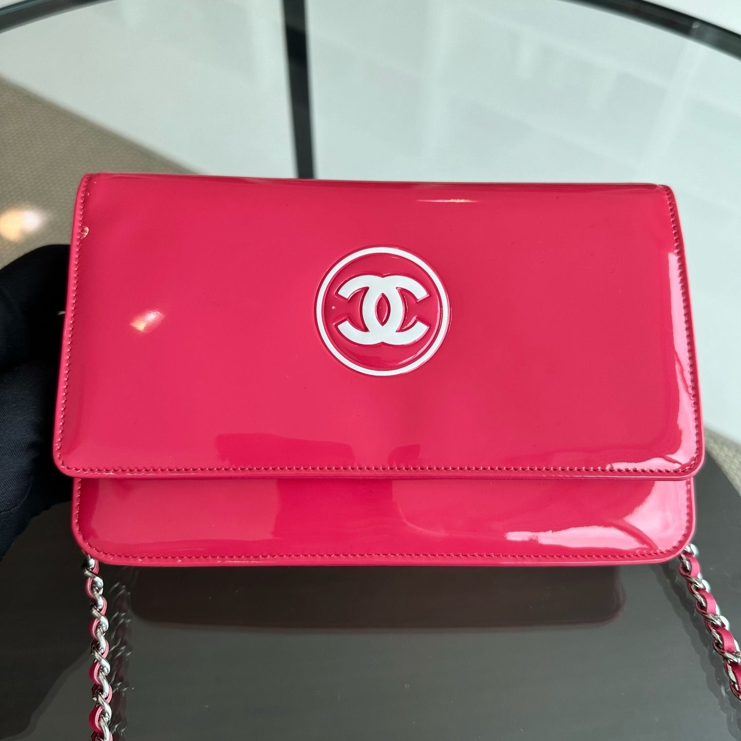 WOC Wallet On Chain CC Patent Leather Pink No 17