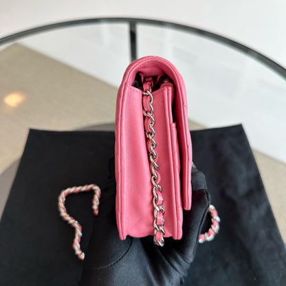WOC Wallet On Chain Lambskin Quilted Flap Pink SHW No 16