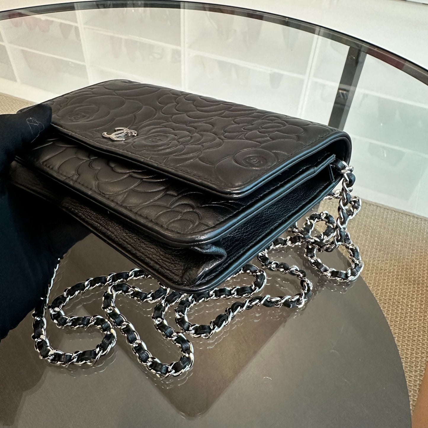 WOC Camellia Wallet On Chain Lambskin Black SHW No 20