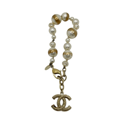 Chanel CC Logo Pearl Bracelet
