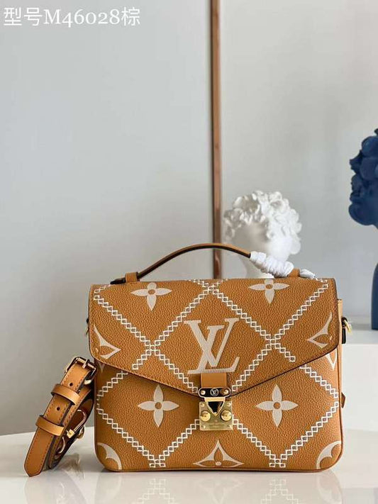 The Franco Shops - Louis Vuittons  - 12117