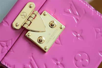 Franco Shops - Louis Vuittons  - 9400