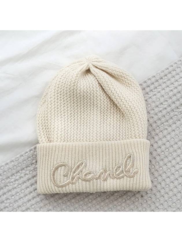 Logo Cashmere Beanie White Chanel
