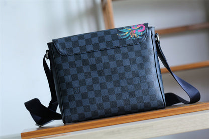 Franco Shops - Louis Vuittons  - 10412