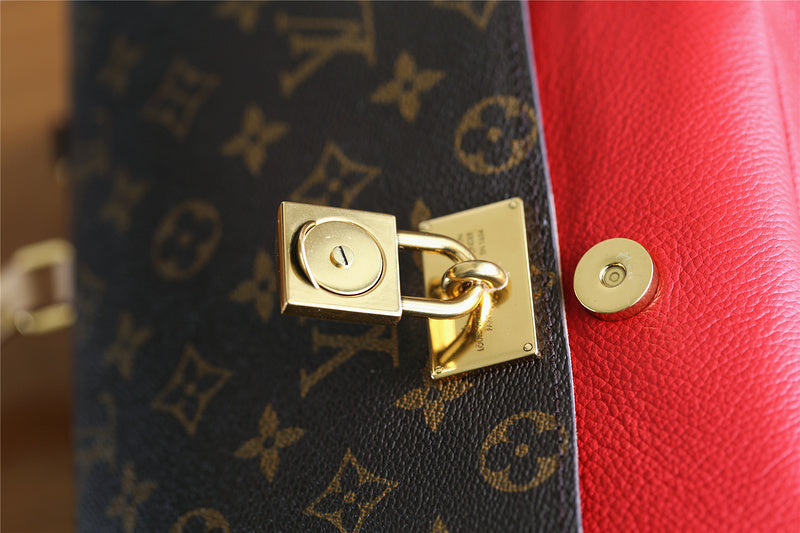 The Franco Shops - Louis Vuittons  - 7858