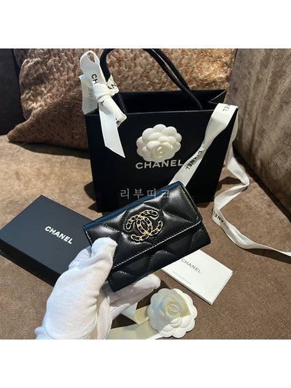 Nineteen Gold CC Logo Lambskin Flap Card Wallet Black Chanel