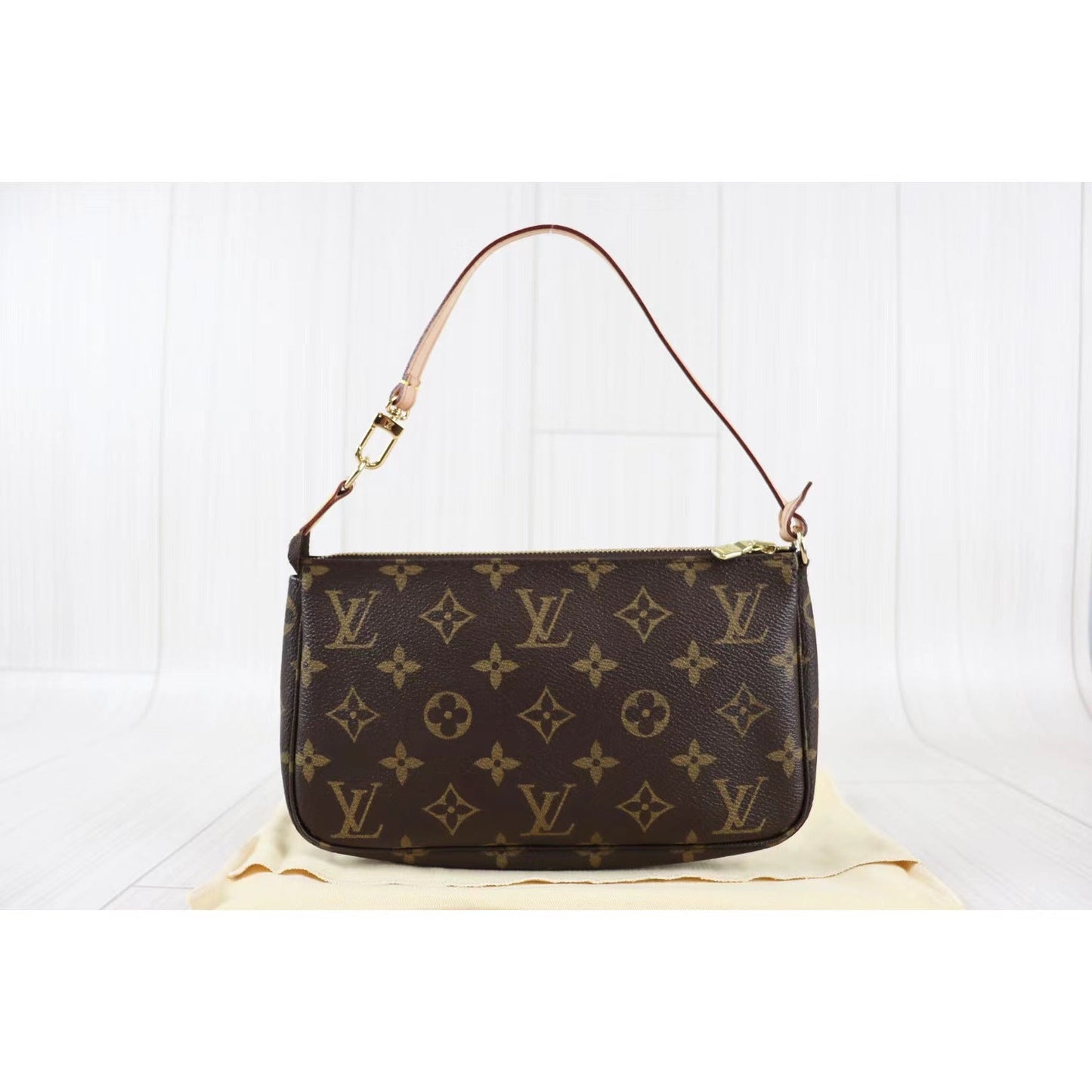 Rank S｜ LV Monogram Pochette Accessoires ｜080801