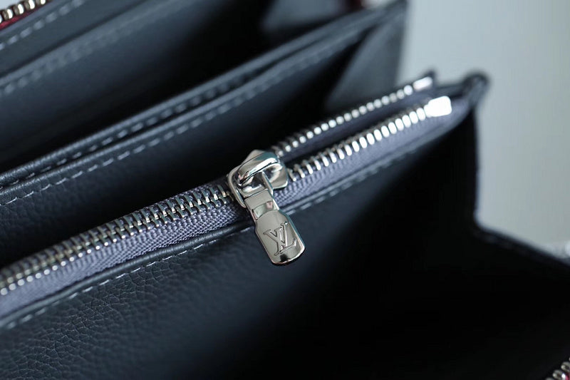 Franco Shops - Louis Vuittons  - 9279